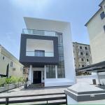 6 BEDROOM FULLY DETACHED DUPLEX AT LEKKI COUNTY